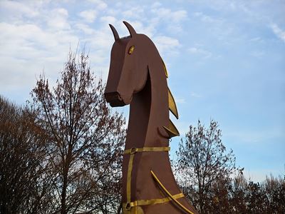 Новый этап в развитии: Обзор смартфона HONOR Magic V5