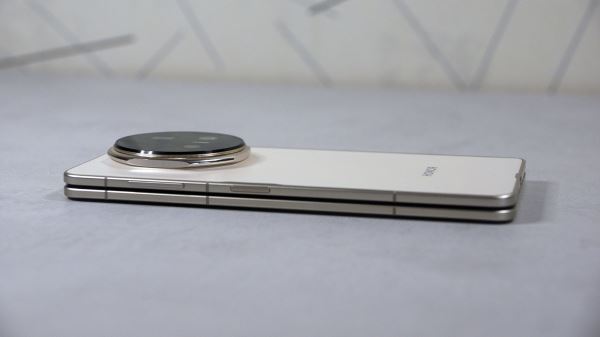 Новый этап в развитии: Обзор смартфона HONOR Magic V5